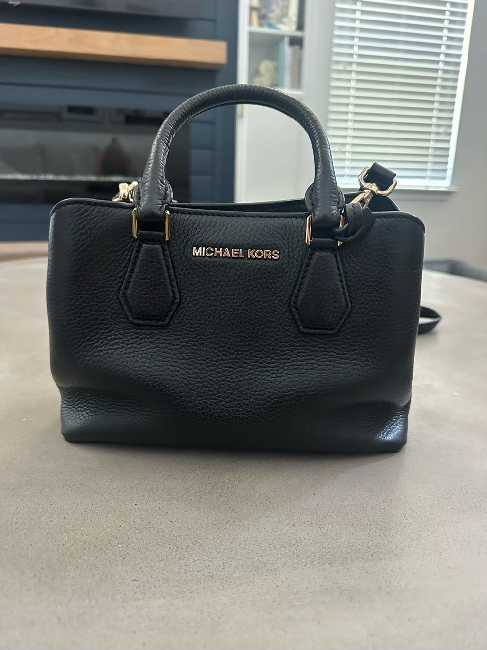 MICHAEL KORS Black Leather Small Crossbody